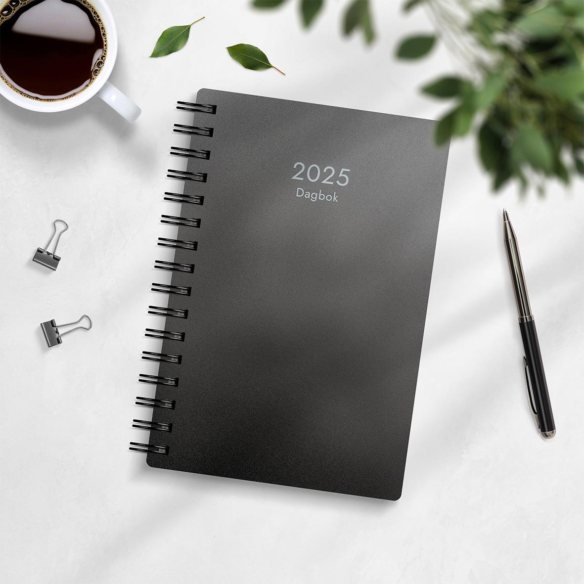 Almanacka Burde 1023 Dagbok PP-plast 2026 Svart